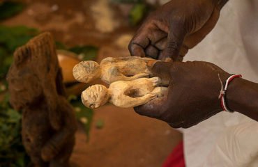 un marabout qui guérit toute sorte de maladies.